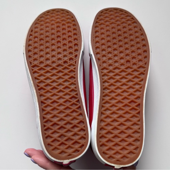 VANS Ward Skate Shoes in red. Size: M8/W9.5 - Picture 5 of 12